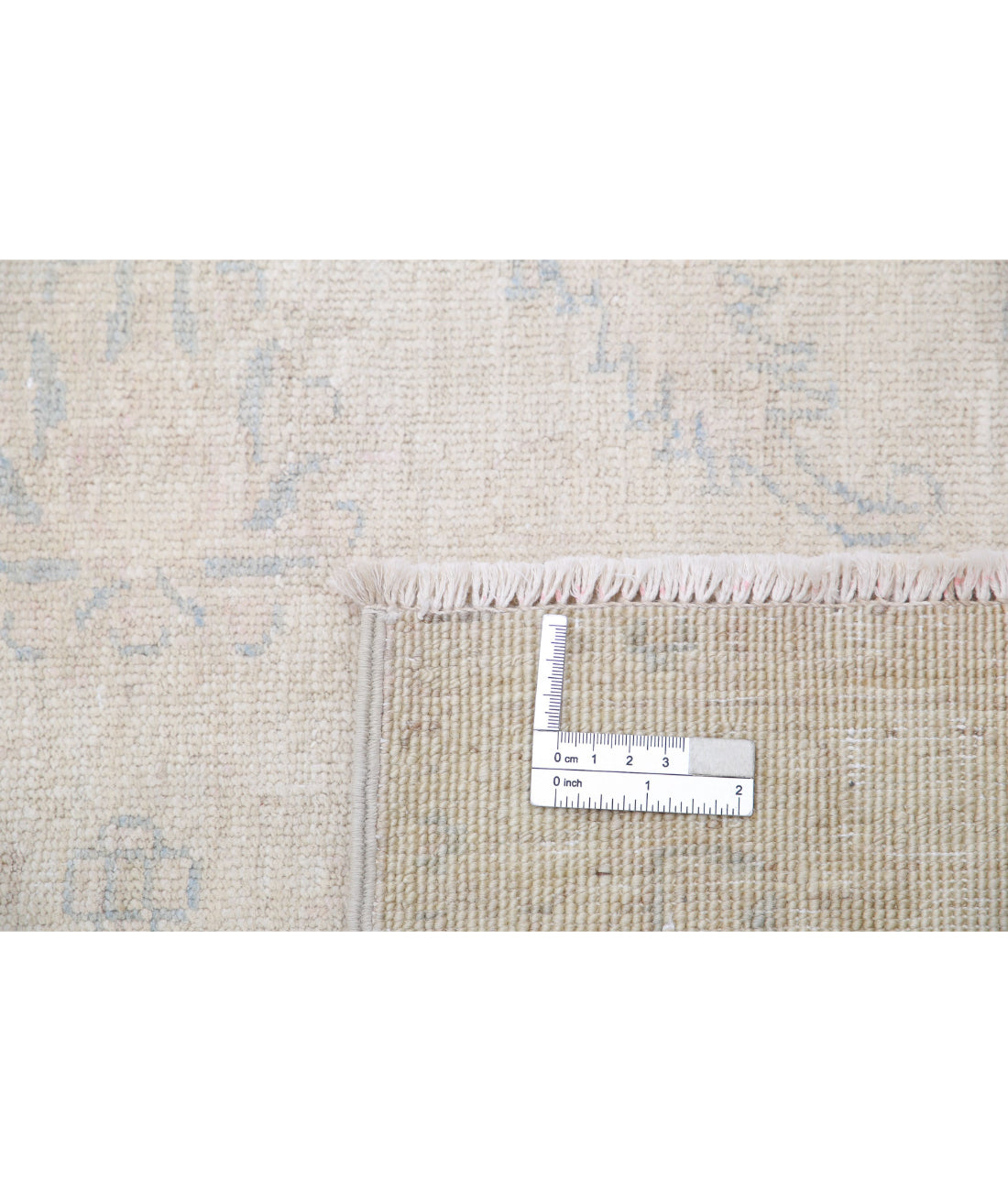 Hand Knotted Serenity Wool Rug - 2'7'' x 5'7''