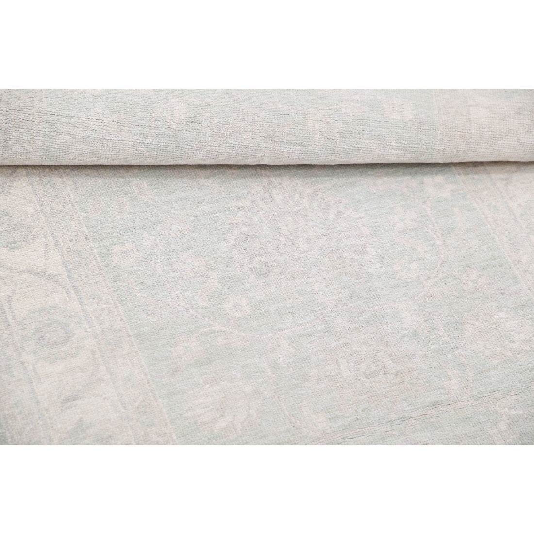 Alfombra de lana Serenity anudada a mano - 2'8'' x 8'7''