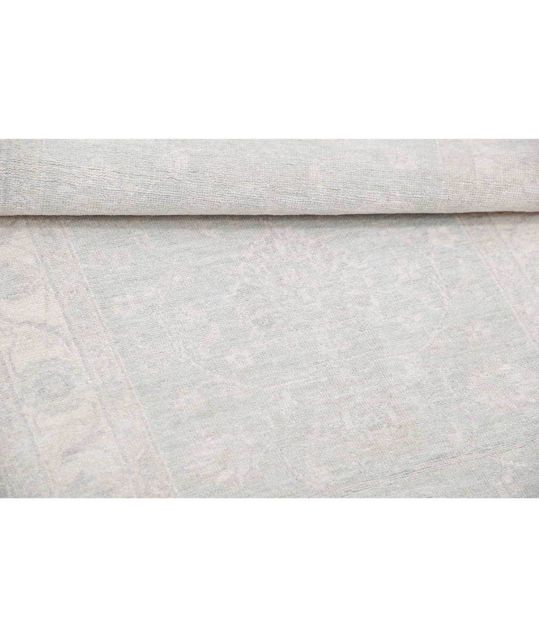 Alfombra de lana Serenity anudada a mano - 2'8'' x 8'7''