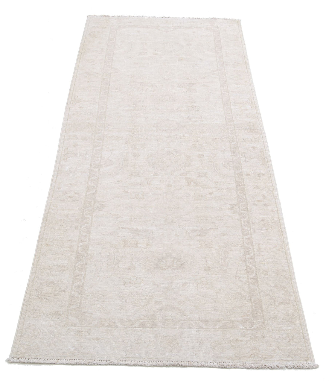 Hand Knotted Serenity Wool Rug - 2'7'' x 6'9'' 2'7'' x 6'9'' (78 X 203) / Ivory / Taupe