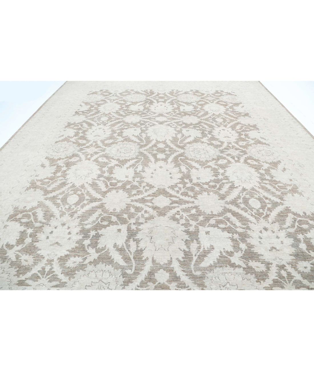 Serenity-hand-knotted-farhan-wool-rug-5016184-4.jpg