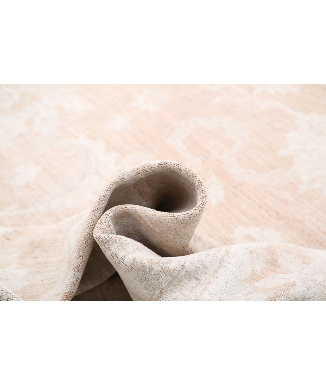 Hand Knotted Serenity Wool Rug - 12'10'' x 18'3'' 12'10'' x 18'3'' (385 X 548) / Taupe / Ivory