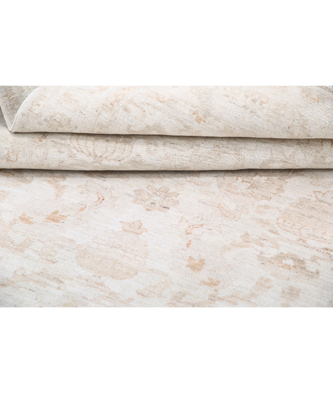 Hand Knotted Serenity Wool Rug - 4'2'' x 13'5'' 4'2'' x 13'5'' (125 X 403) / Ivory / Taupe