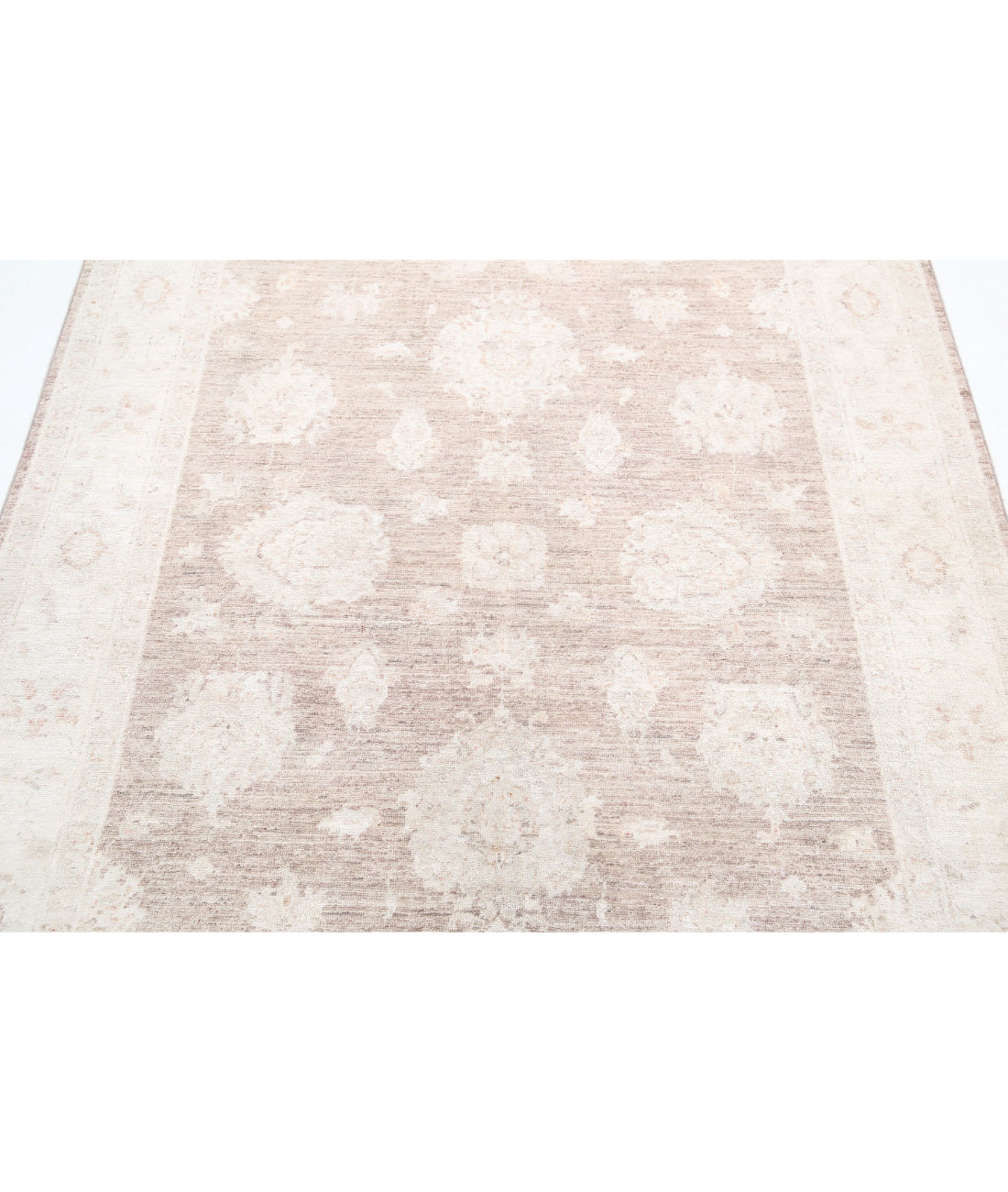 Hand Knotted Serenity Wool Rug - 5'0'' x 6'5'' 5'0'' x 6'5'' (150 X 193) / Brown / Ivory