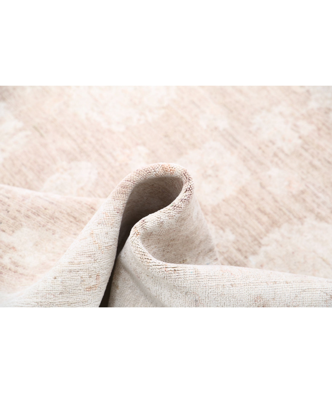 Hand Knotted Serenity Wool Rug - 5'0'' x 6'5'' 5'0'' x 6'5'' (150 X 193) / Brown / Ivory