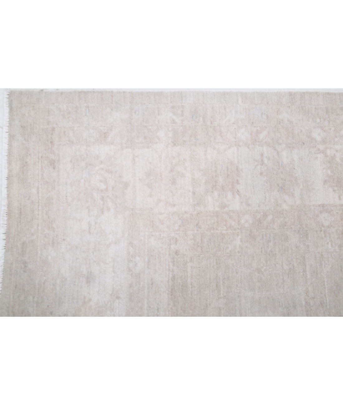 Hand Knotted Serenity Wool Rug - 7'11'' x 9'11'' 7'11'' x 9'11'' (238 X 298) / Grey / Ivory