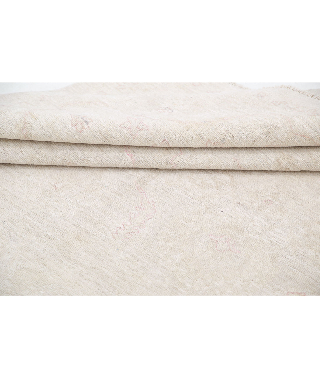 Hand Knotted Serenity Wool Rug - 7'11'' x 9'5'' 7'11'' x 9'5'' (238 X 283) / Ivory / Taupe