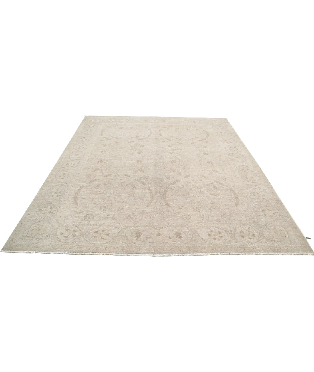 Hand Knotted Serenity Wool Rug - 7'9'' x 8'7'' 7'9'' x 8'7'' (233 X 258) / Ivory / Taupe