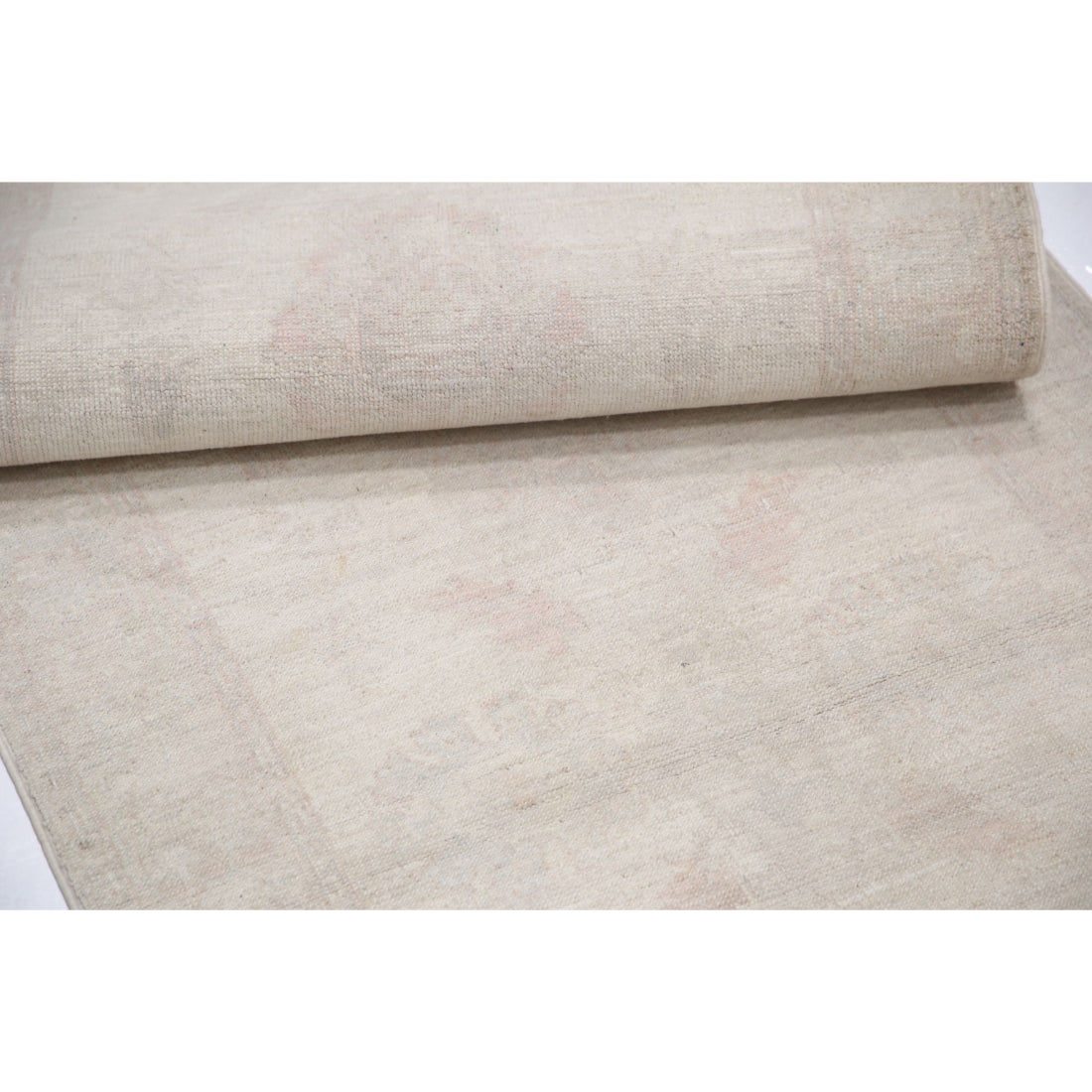 Alfombra de lana Serenity anudada a mano - 2'4'' x 7'8''