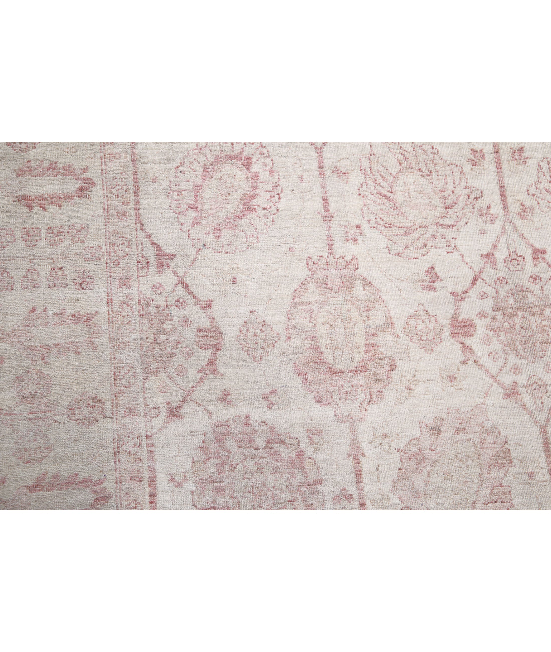 Hand Knotted Serenity Wool Rug - 8'6'' x 17'5'' 8'6'' x 17'5'' (255 X 523) / Ivory / Pink
