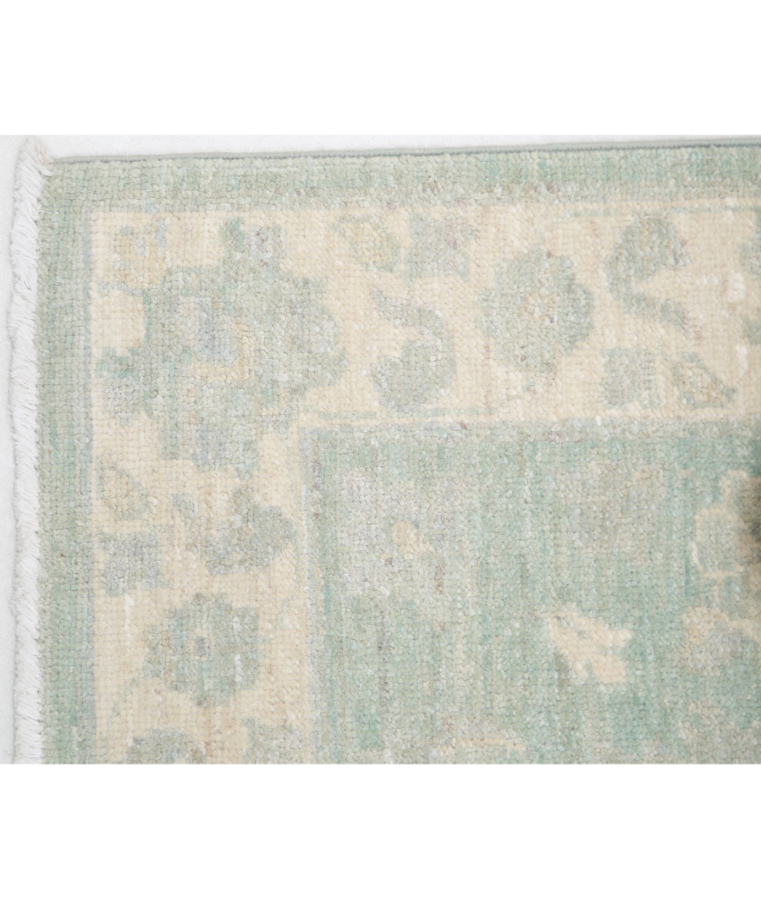 Hand Knotted Serenity Wool Rug - 2'0'' x 2'11'' 2'0'' x 2'11'' (60 X 88) / Green / Ivory