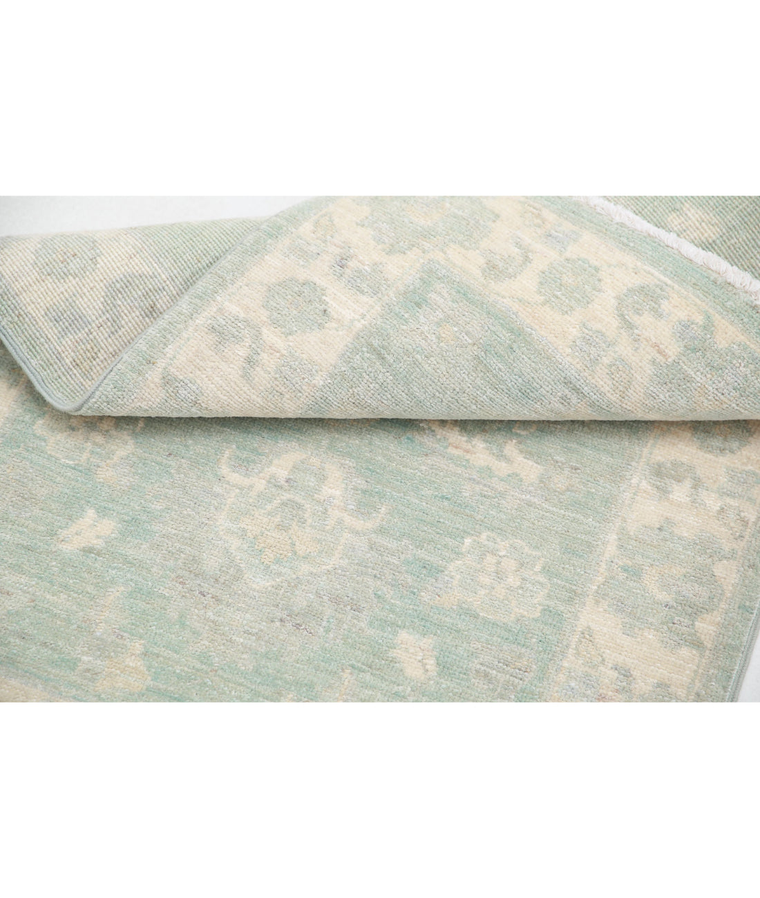 Hand Knotted Serenity Wool Rug - 2'0'' x 2'11'' 2'0'' x 2'11'' (60 X 88) / Green / Ivory