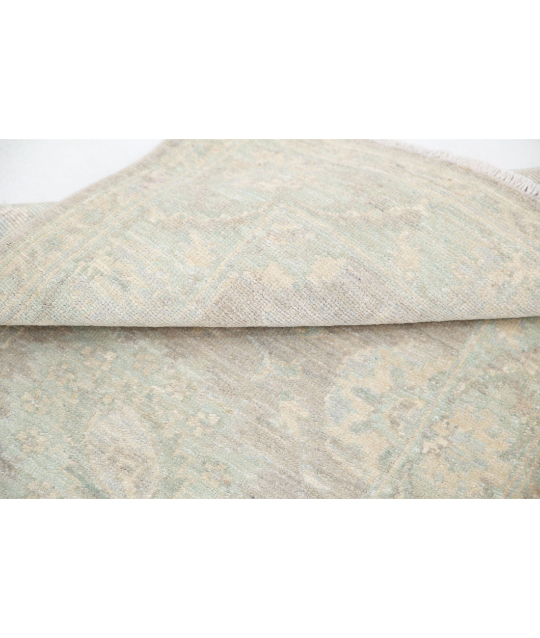 Hand Knotted Serenity Wool Rug - 2'3'' x 2'11'' 2'3'' x 2'11'' (68 X 88) / Brown / Ivory