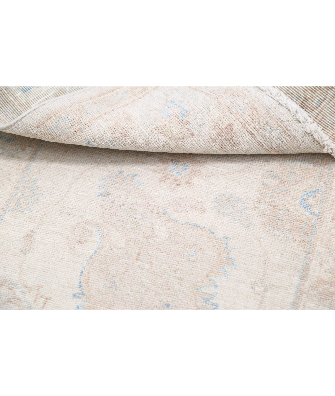 Hand Knotted Serenity Wool Rug - 2'1'' x 2'11'' 2'1'' x 2'11'' (63 X 88) / Ivory / Ivory