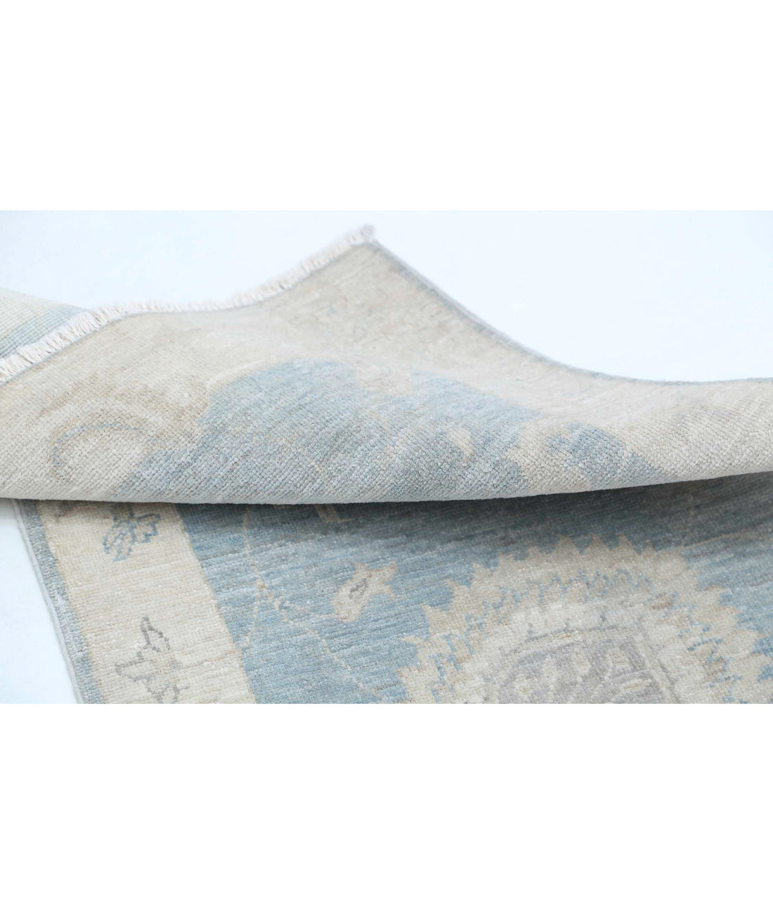 Hand Knotted Serenity Wool Rug - 2'1'' x 3'1'' 2'1'' x 3'1'' (63 X 93) / Grey / Ivory