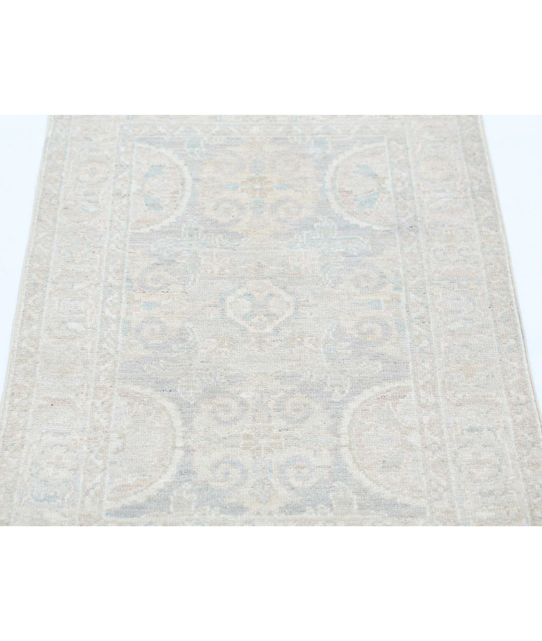 Hand Knotted Serenity Wool Rug - 2'0'' x 3'1'' 2'0'' x 3'1'' (60 X 93) / Grey / Ivory