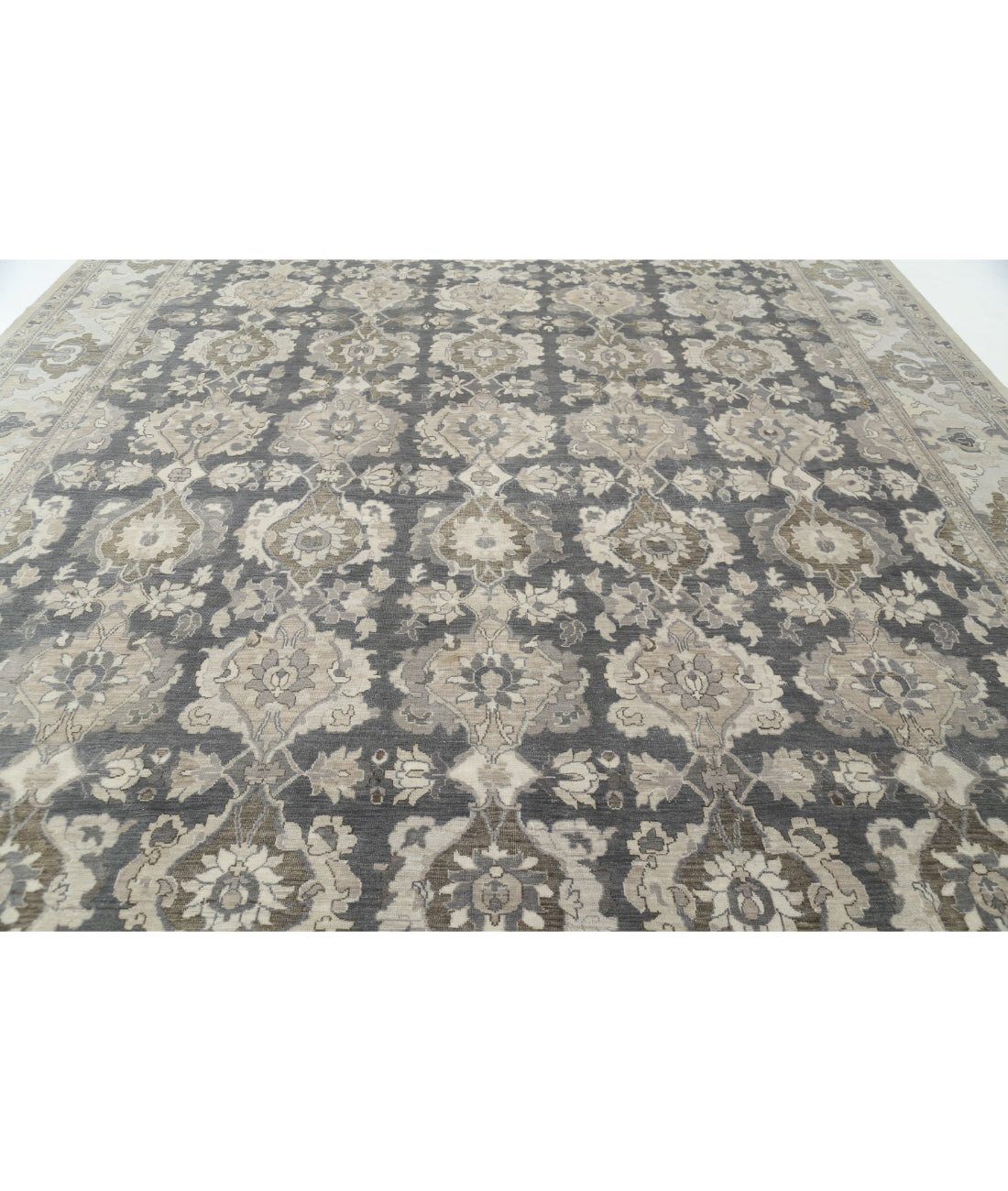 Hand Knotted Serenity Wool Rug - 11'9'' x 17'6'' 11'9'' x 17'6'' (353 X 525) / Grey / Ivory