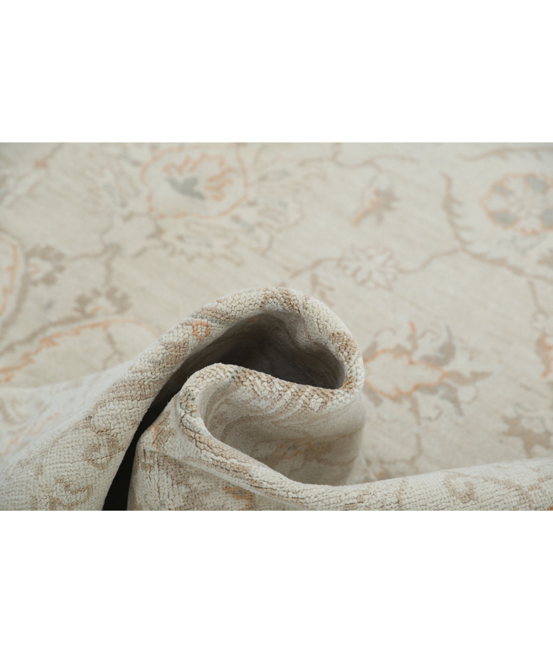 Hand Knotted Serenity Wool Rug - 8'1'' x 9'8'' 8'1'' x 9'8'' (243 X 290) / Ivory / Taupe