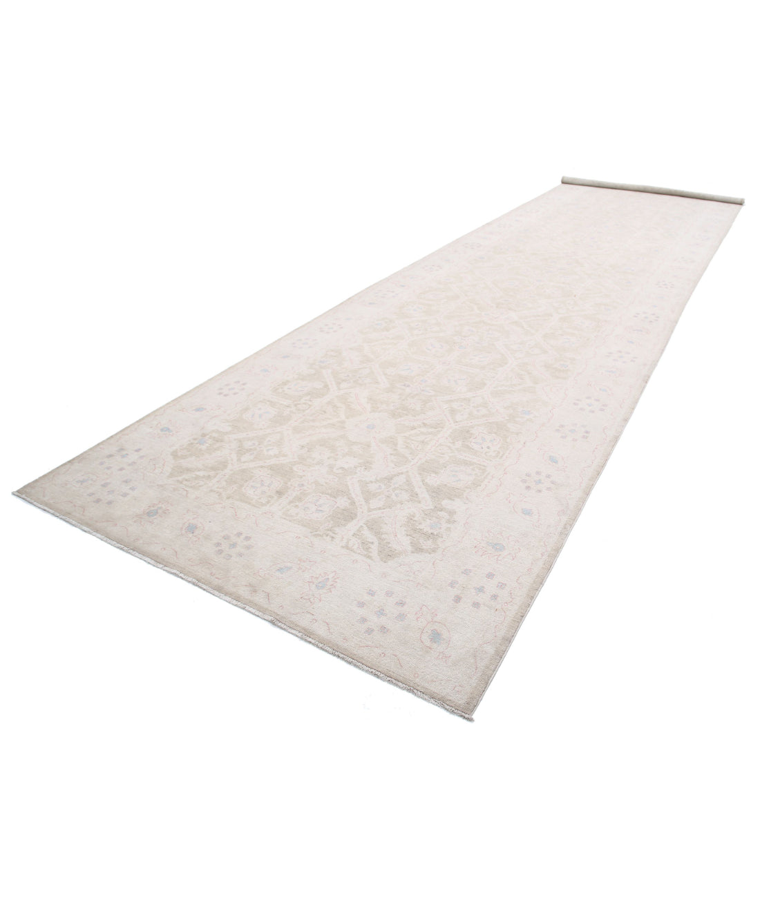 Hand Knotted Serenity Wool Rug - 6'5'' x 25'10'' 6'5'' x 25'10'' (193 X 775) / Ivory / Brown