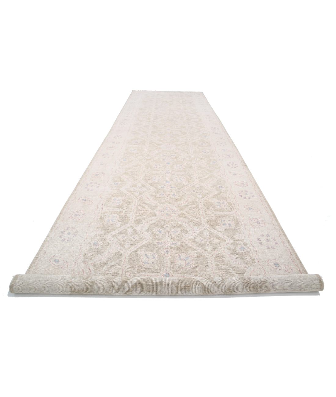 Hand Knotted Serenity Wool Rug - 6'5'' x 25'10'' 6'5'' x 25'10'' (193 X 775) / Ivory / Brown