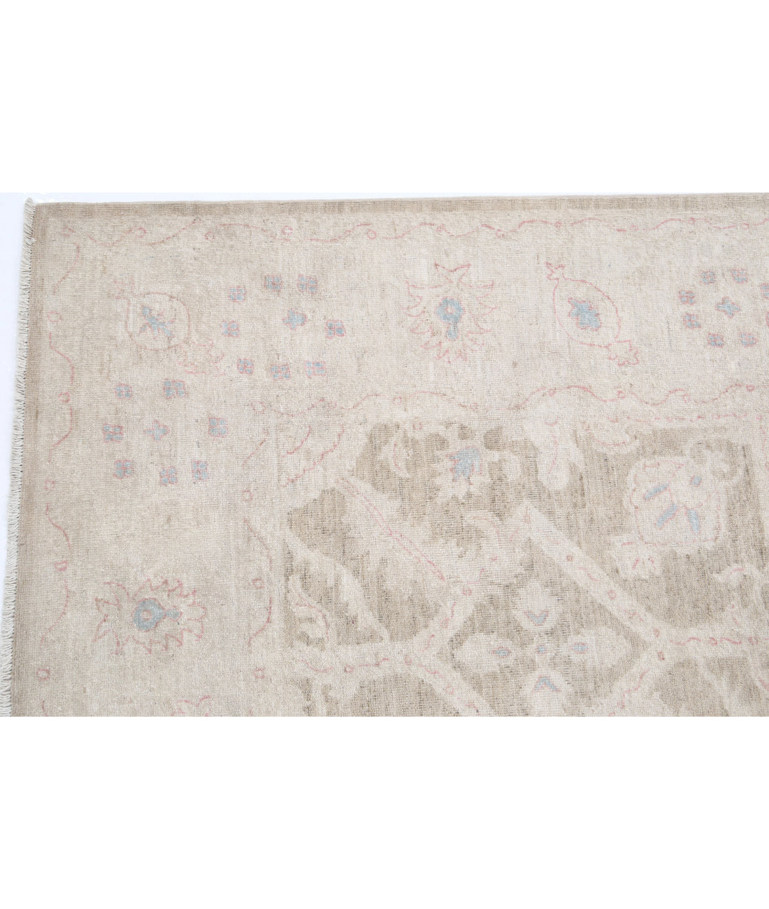 Hand Knotted Serenity Wool Rug - 6'5'' x 25'10'' 6'5'' x 25'10'' (193 X 775) / Ivory / Brown