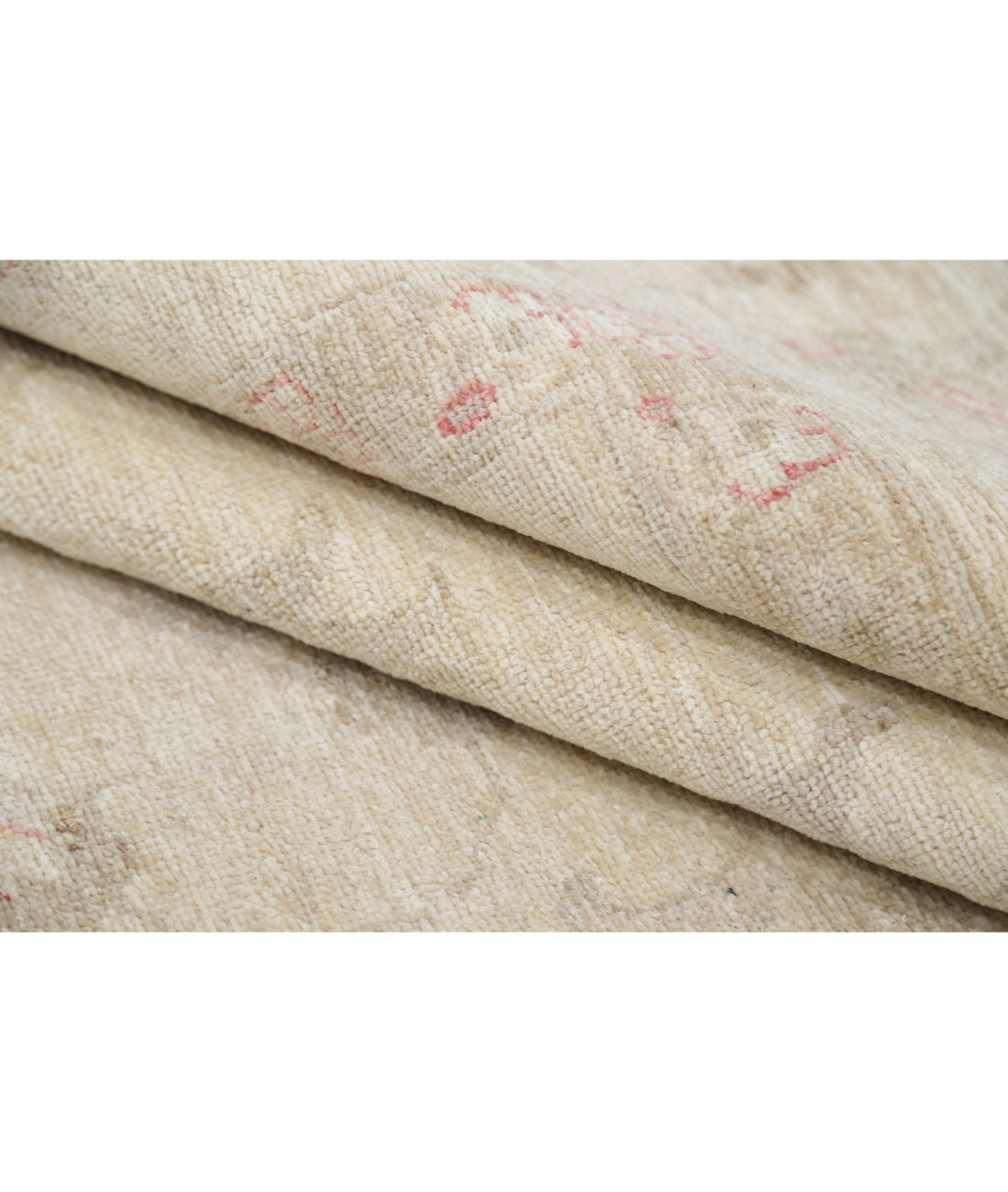 Hand Knotted Serenity Wool Rug - 9'0'' x 12'3'' 9'0'' x 12'3'' (270 X 368) / Ivory / Red