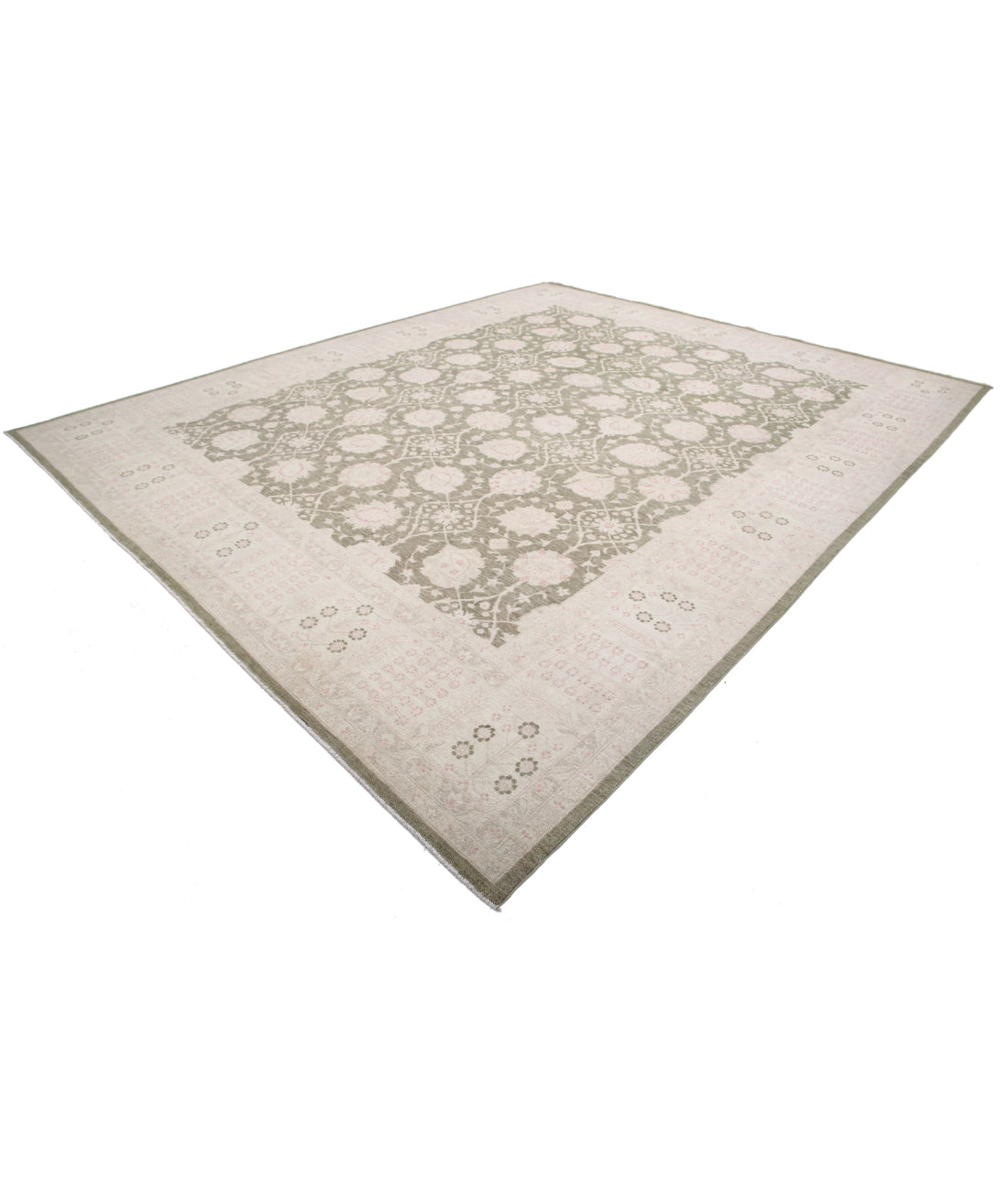 Hand Knotted Serenity Wool Rug - 11'11'' x 14'5'' 11'11'' x 14'5'' (358 X 433) / Green / Ivory