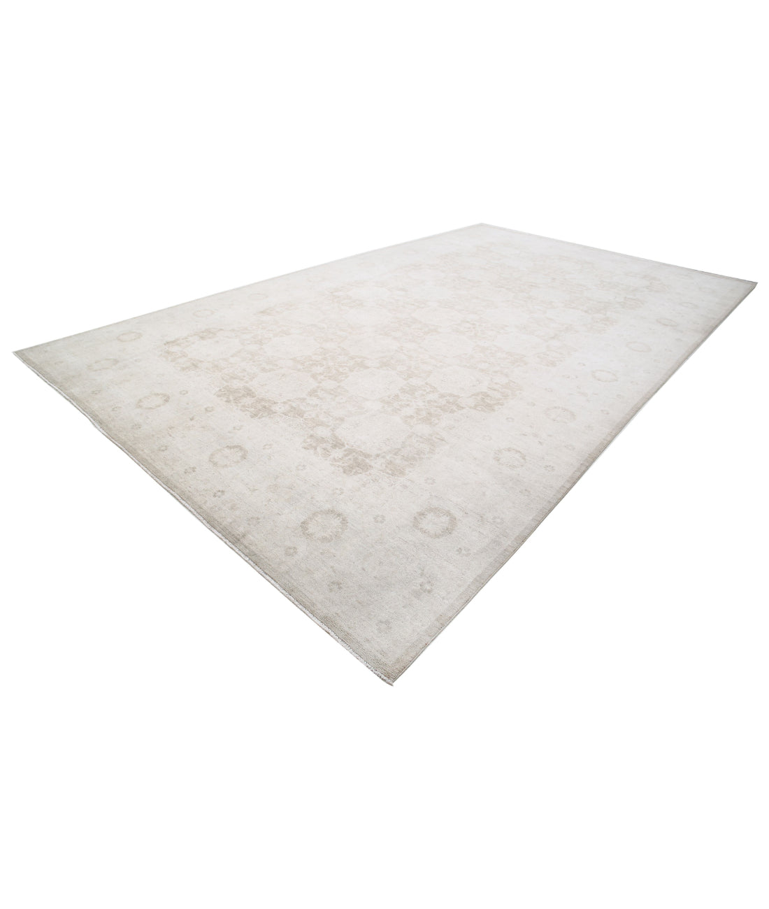 Hand Knotted Serenity Wool Rug - 10'10'' x 18'5'' 10'10'' x 18'5'' (325 X 553) / Taupe / Ivory