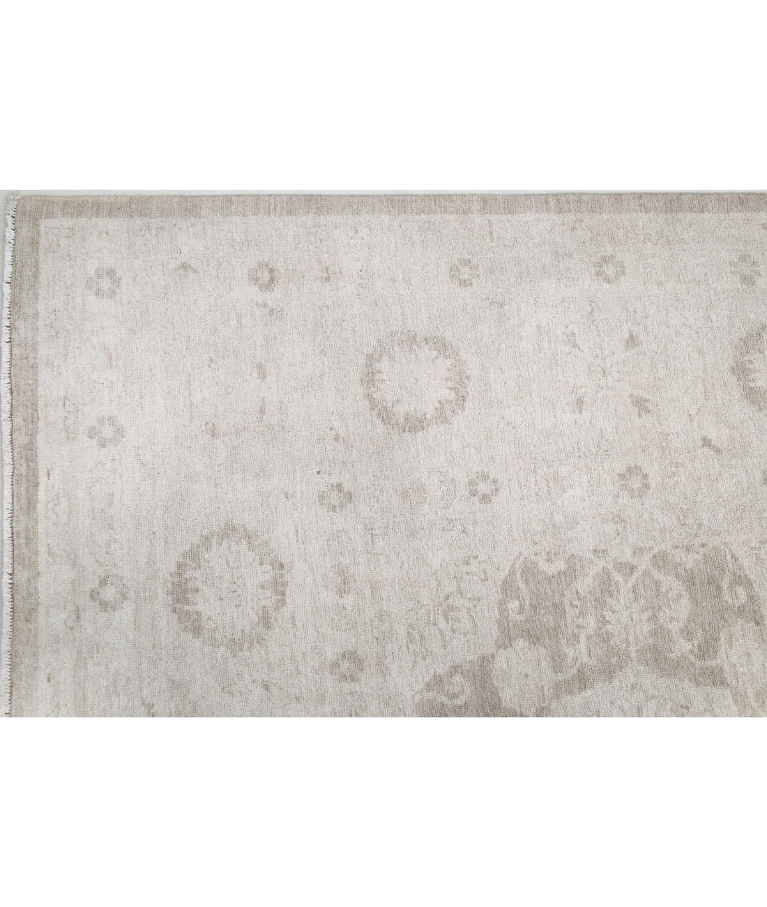 Hand Knotted Serenity Wool Rug - 10'10'' x 18'5'' 10'10'' x 18'5'' (325 X 553) / Taupe / Ivory