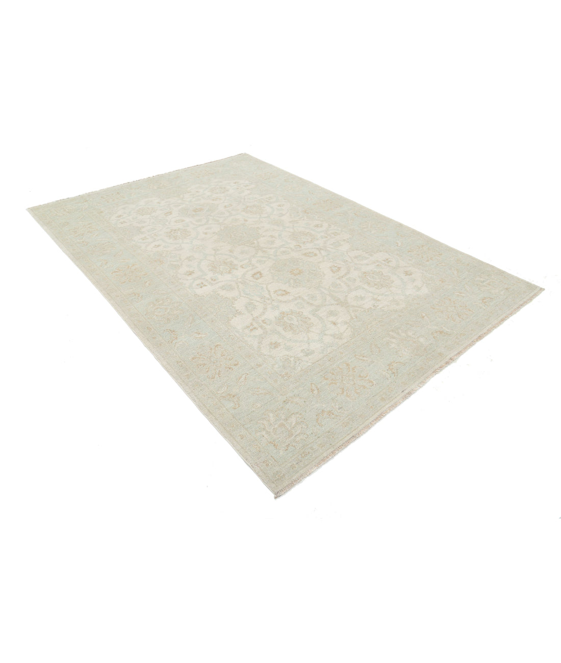 Hand Knotted Serenity Wool Rug - 6'0'' x 8'7'' 6'0'' x 8'7'' (180 X 258) / Ivory / Green