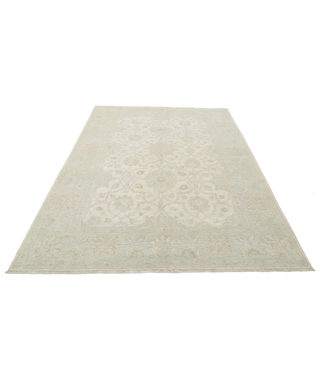 Hand Knotted Serenity Wool Rug - 6'0'' x 8'7'' 6'0'' x 8'7'' (180 X 258) / Ivory / Green