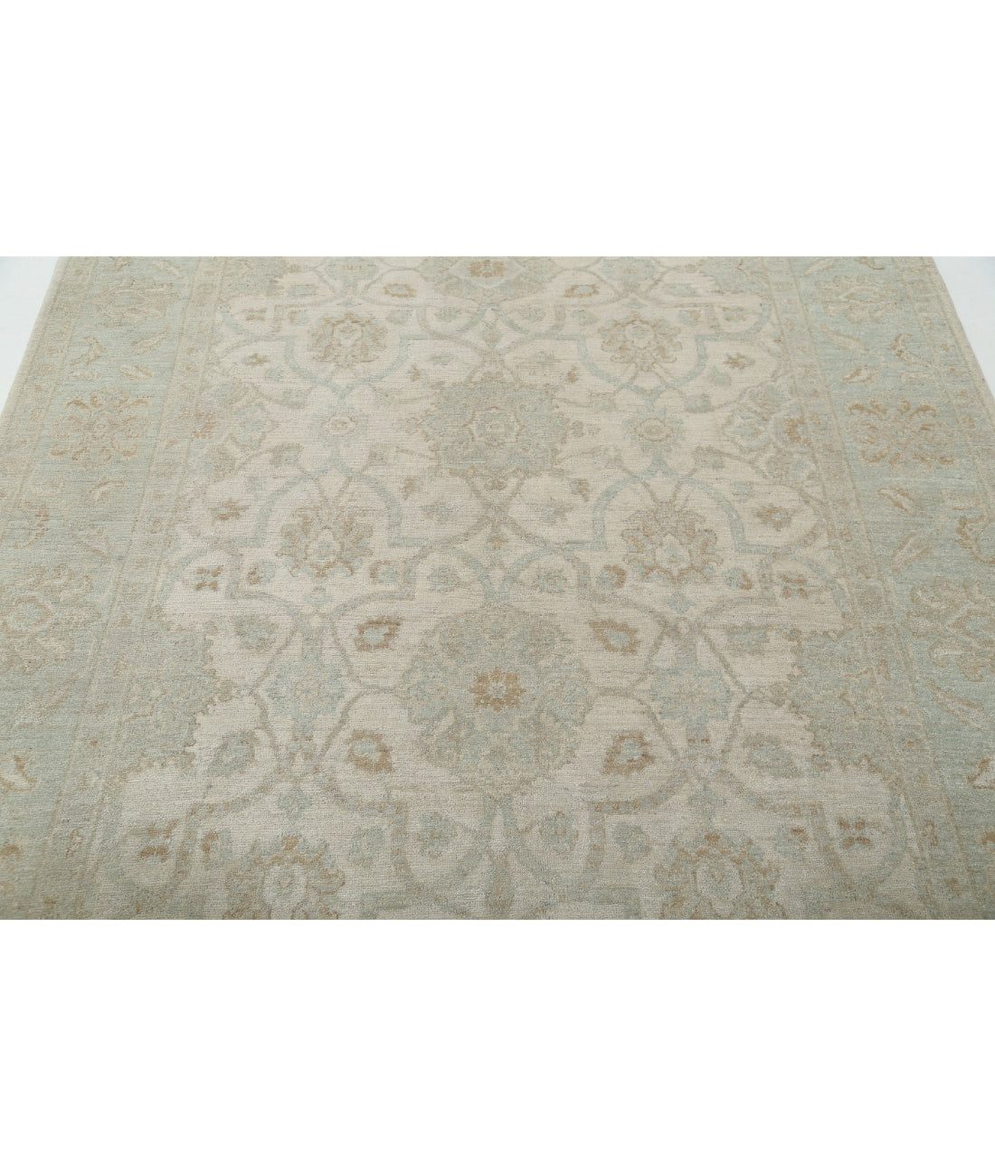 Hand Knotted Serenity Wool Rug - 6'0'' x 8'7'' 6'0'' x 8'7'' (180 X 258) / Ivory / Green