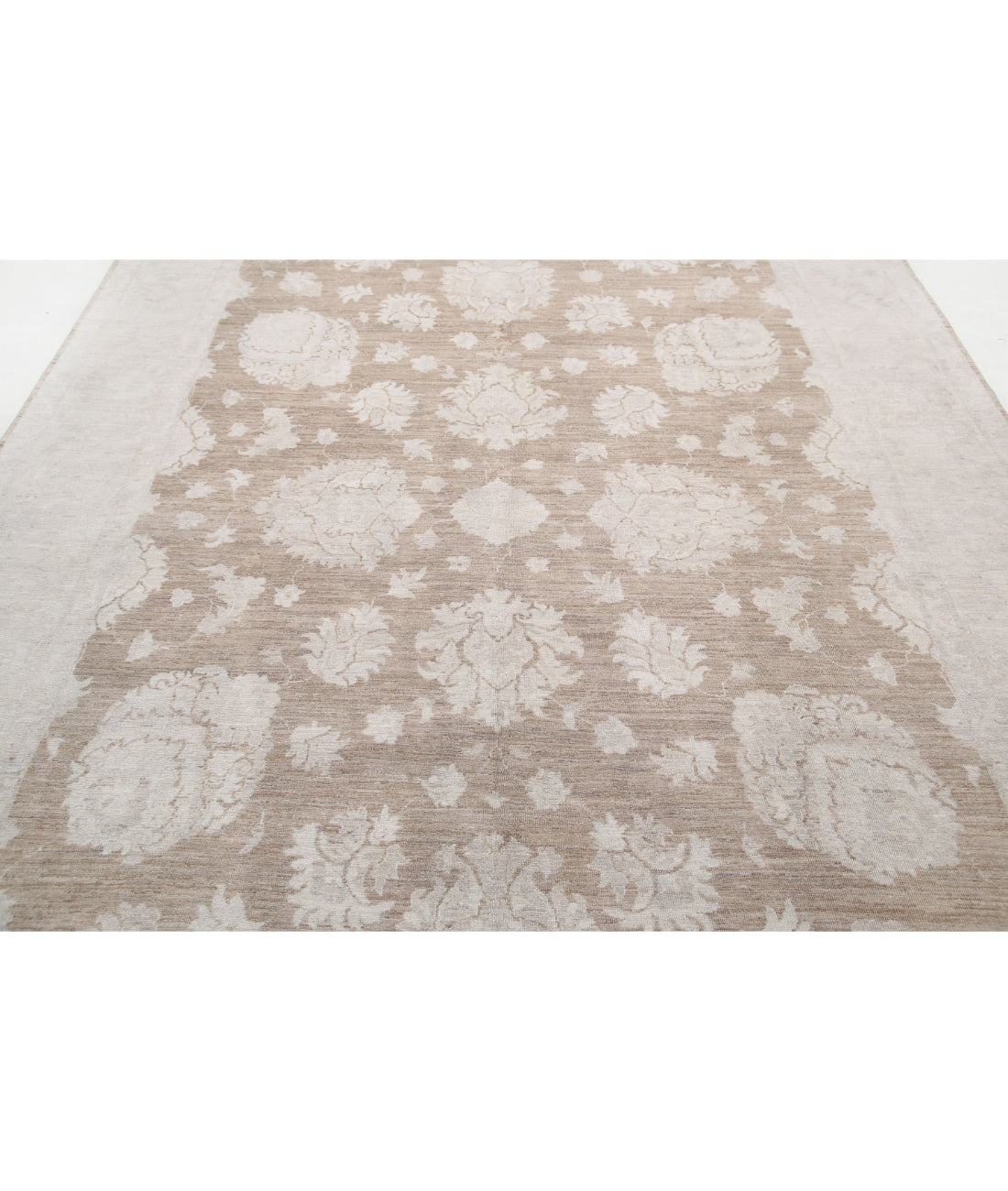 Hand Knotted Serenity Wool Rug - 7'11'' x 10'6'' 7'11'' x 10'6'' (238 X 315) / Taupe / Ivory