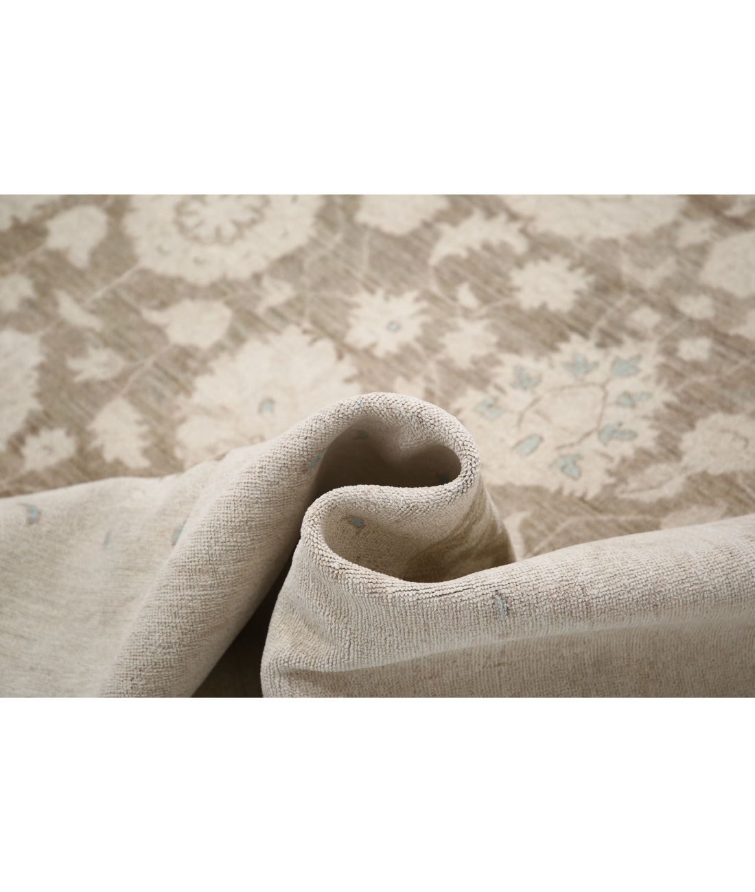 Hand Knotted Serenity Wool Rug - 9'7'' x 9'7'' 9'7'' x 9'7'' (288 X 288) / Taupe / Ivory