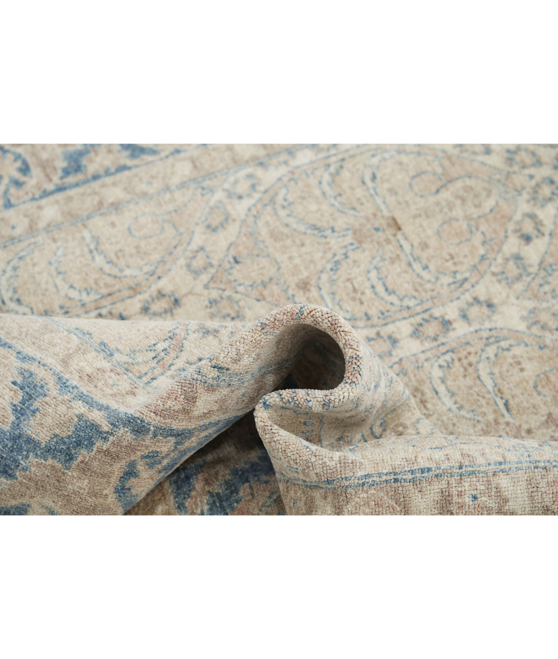 Hand Knotted Serenity Wool Rug - 5'6'' x 7'9'' 5'6'' x 7'9'' (165 X 233) / Ivory / Blue