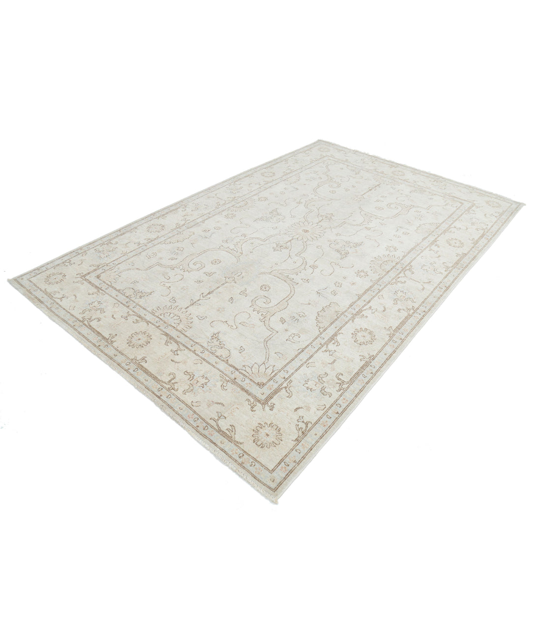 Hand Knotted Serenity Wool Rug - 6'0'' x 8'11'' 6'0'' x 8'11'' (180 X 268) / Ivory / Silver