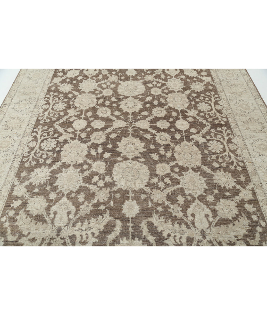 Hand Knotted Serenity Wool Rug - 7'11'' x 10'1'' 7'11'' x 10'1'' (238 X 303) / Brown / Ivory