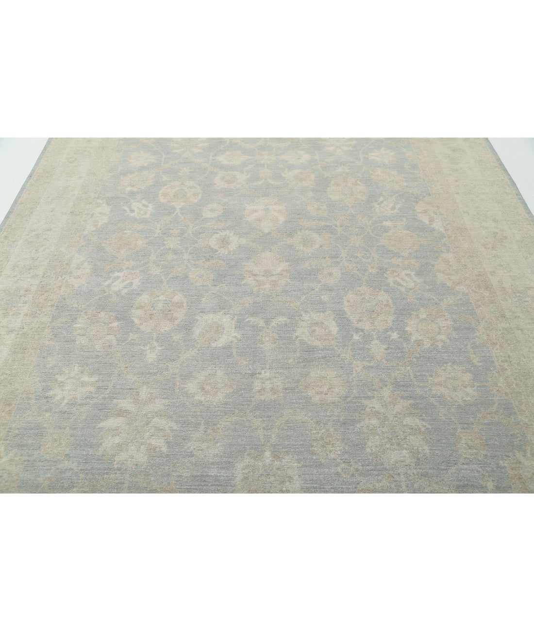 Hand Knotted Serenity Wool Rug - 7'10'' x 11'3'' 7'10'' x 11'3'' (235 X 338) / Blue / Ivory