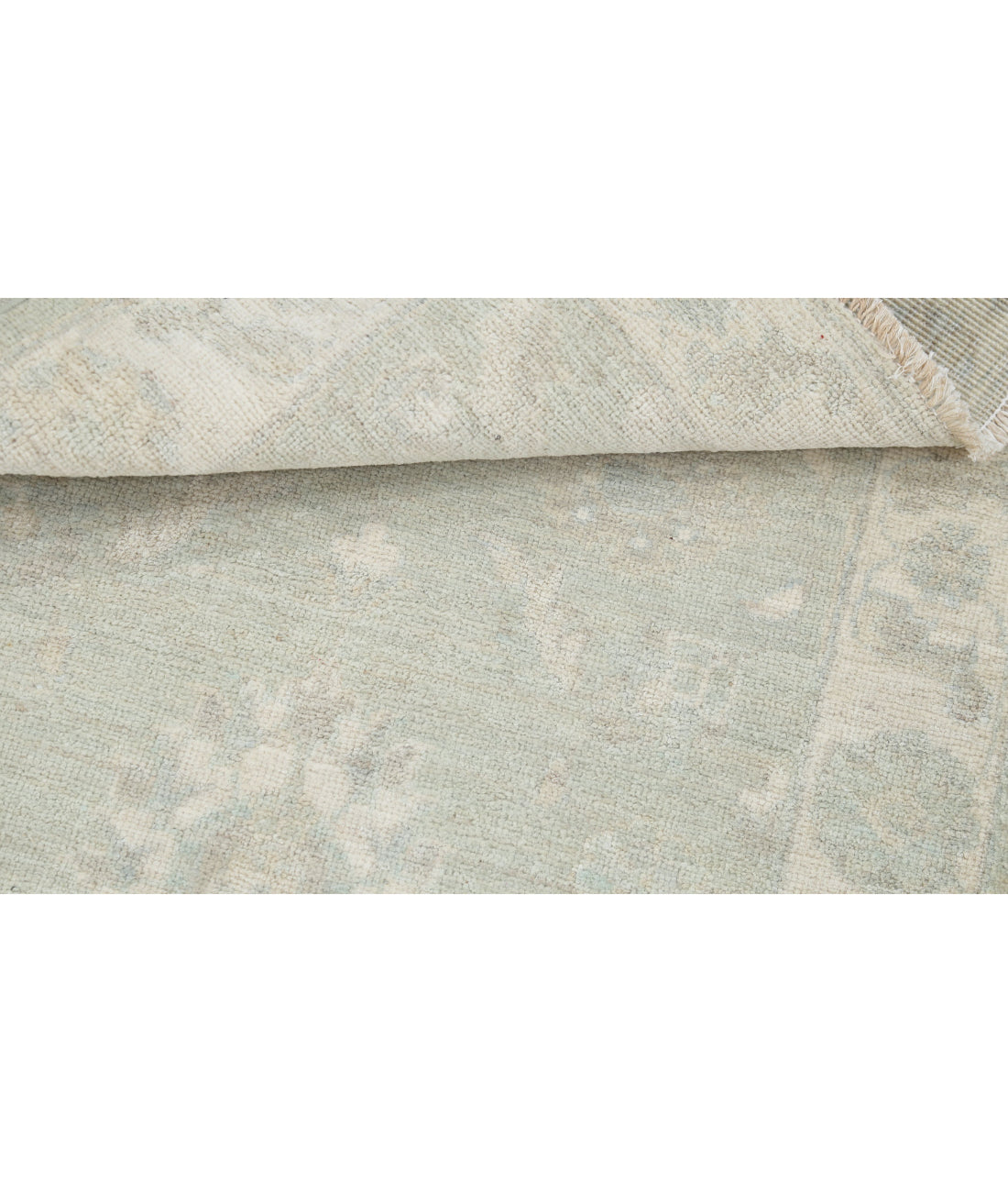 Hand Knotted Serenity Wool Rug - 2'3'' x 2'9'' 2'3'' x 2'9'' (68 X 83) / Green / Ivory