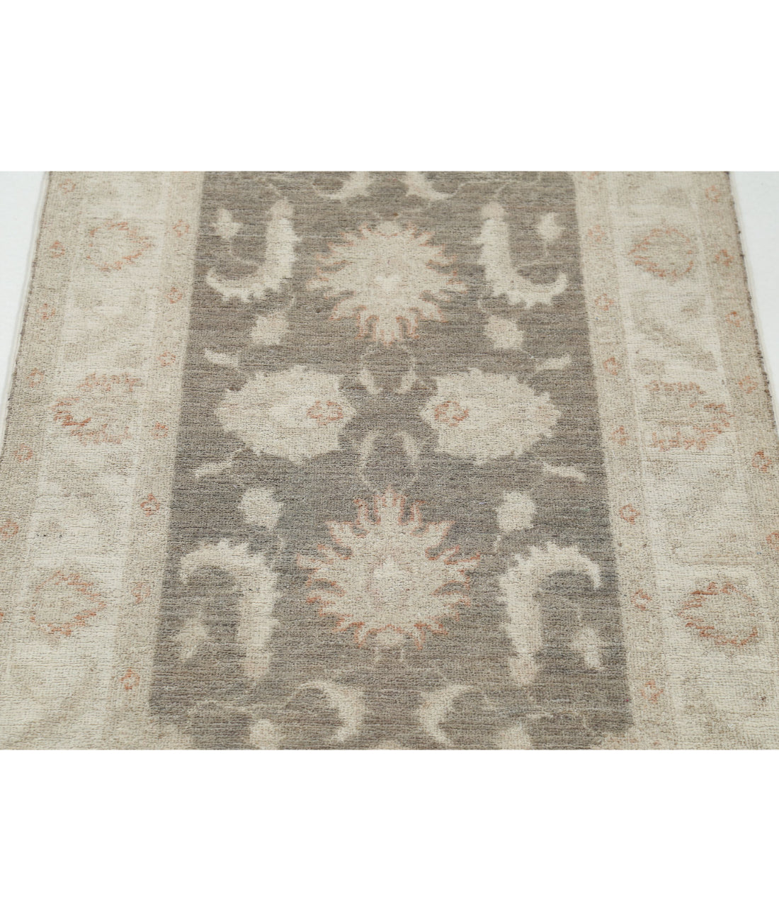 Hand Knotted Serenity Wool Rug - 2'7'' x 3'11'' 2'7'' x 3'11'' (78 X 118) / Brown / Ivory