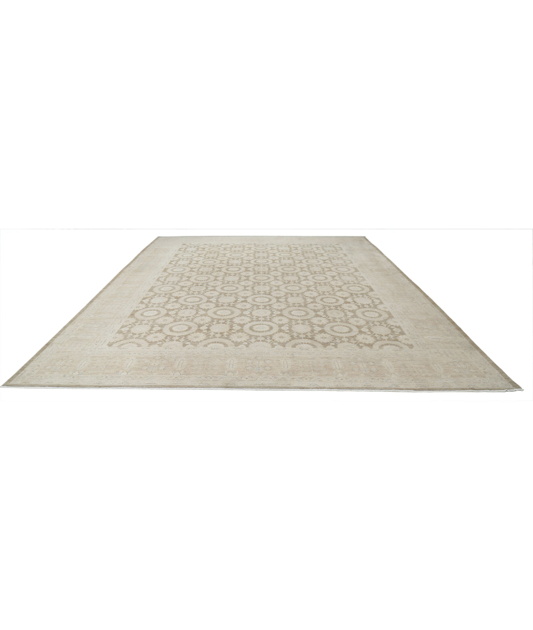 Hand Knotted Serenity Wool Rug - 7'8'' x 9'10'' 7'8'' x 9'10'' (230 X 295) / Taupe / Ivory