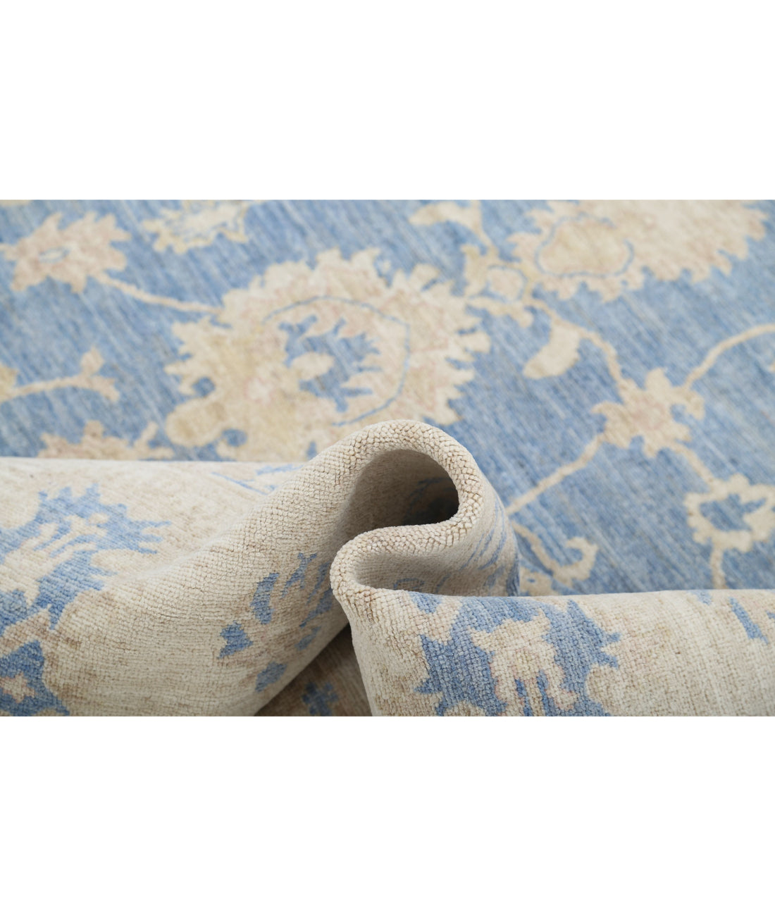 Hand Knotted Serenity Wool Rug - 8'1'' x 9'9'' 8'1'' x 9'9'' (243 X 293) / Blue / Ivory