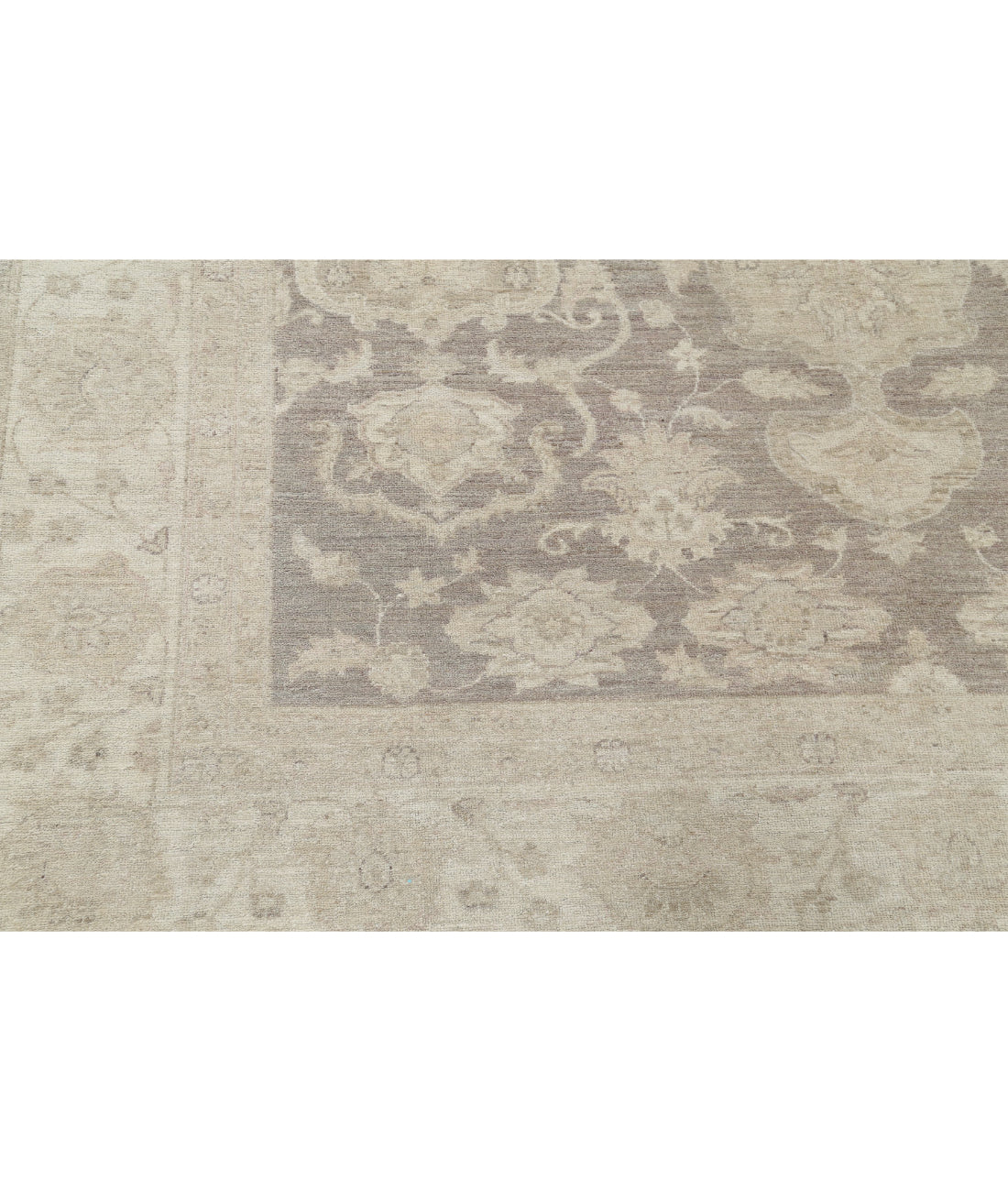 Hand Knotted Serenity Wool Rug - 7'0'' x 9'4'' 7'0'' x 9'4'' (210 X 280) / Tan / Ivory