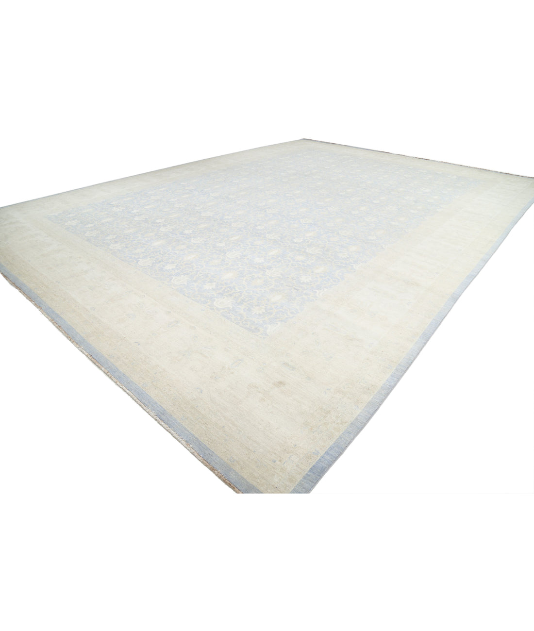 Hand Knotted Serenity Wool Rug - 16'0'' x 21'10'' 16'0'' x 21'10'' (480 X 655) / Blue / Ivory