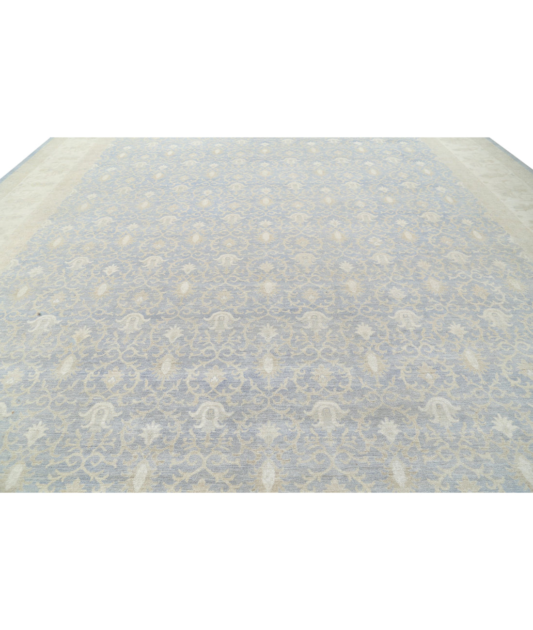 Hand Knotted Serenity Wool Rug - 16'0'' x 21'10'' 16'0'' x 21'10'' (480 X 655) / Blue / Ivory