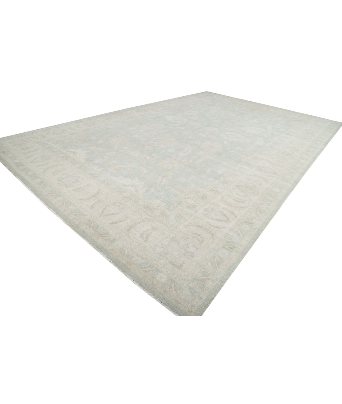 Hand Knotted Serenity Wool Rug - 13'2'' x 20'6'' 13'2'' x 20'6'' (395 X 615) / Green / Ivory