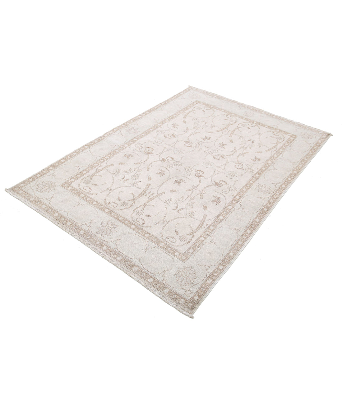 Hand Knotted Fine Serenity Wool Rug - 4'3'' x 5'11'' 4'3'' x 5'11'' (128 X 178) / Ivory / Brown