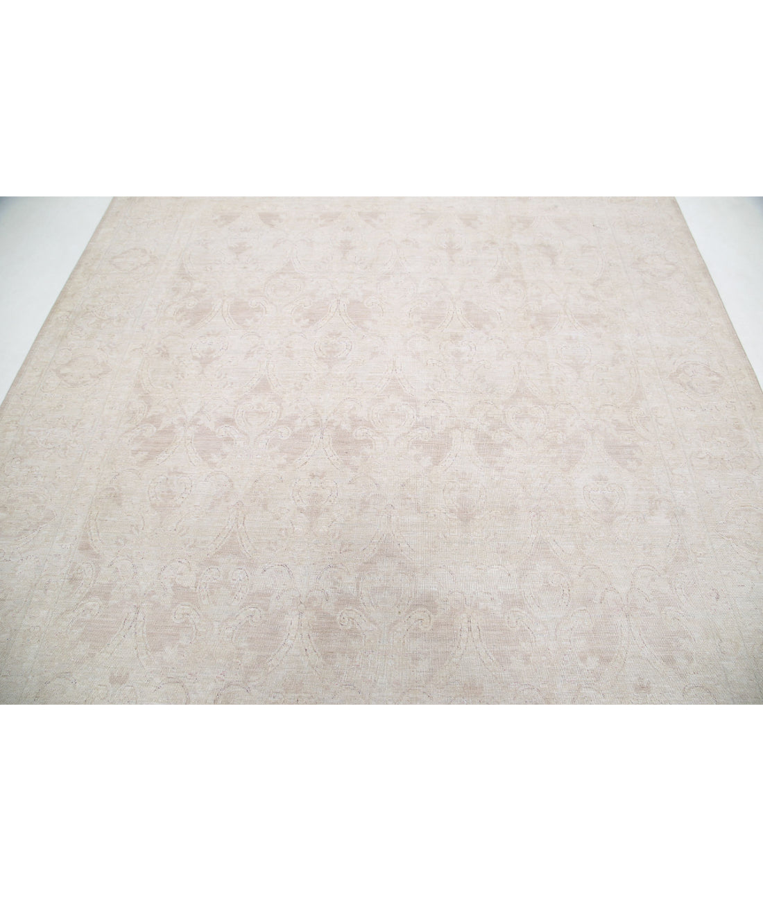 Hand Knotted Fine Serenity Wool Rug - 7'9'' x 9'6'' 7'9'' x 9'6'' (233 X 285) / Ivory / Taupe