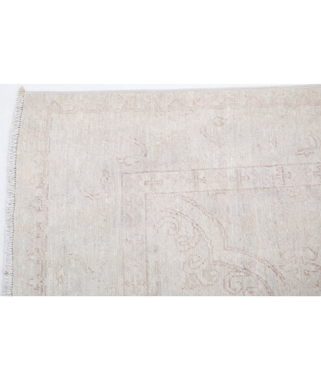 Hand Knotted Fine Serenity Wool Rug - 2'8'' x 8'0'' 2'8'' x 8'0'' (80 X 240) / Ivory / Taupe