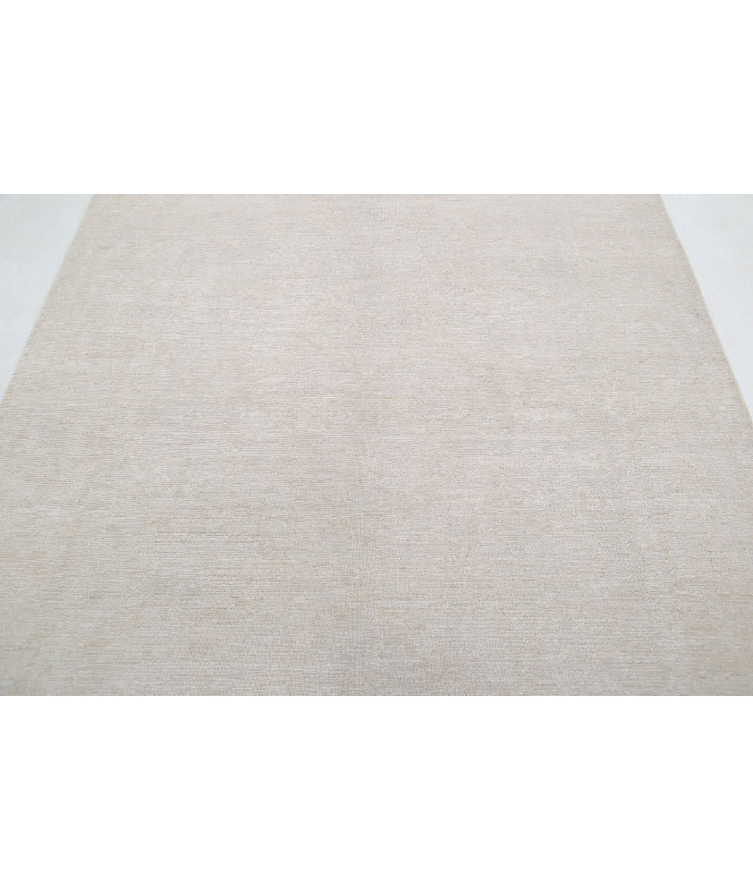 Hand Knotted Fine Serenity Wool Rug - 5'11'' x 8'9'' 5'11'' x 8'9'' (178 X 263) / Ivory / Ivory